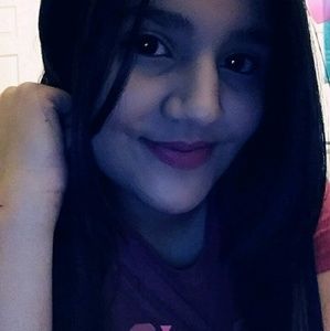 Meet your Posher, Araceli